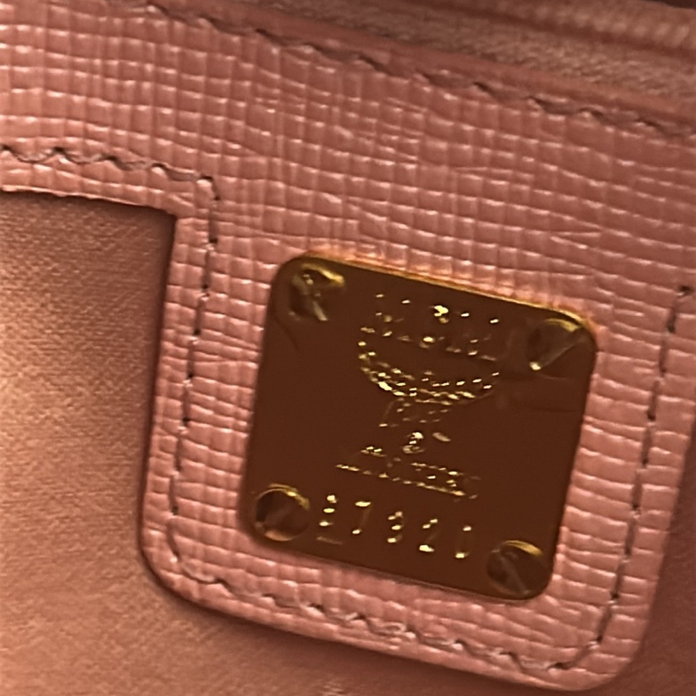 MCM Pink cute RARE Handbag with COA - Picture 13 of 17